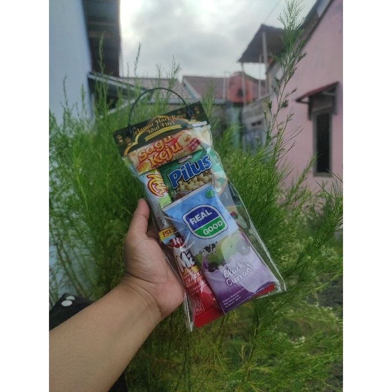 

Hampers Snack Anak