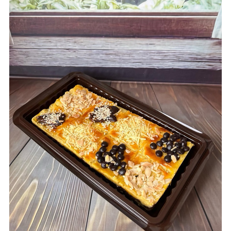 

Niestar (perpaduan brownies dan nastar) ukuran 20x10cm