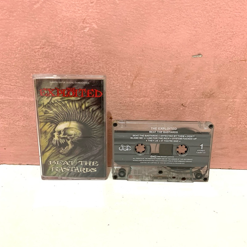 Kaset Pita BOOTLEG Punk The Exploited - Beat The Bastards