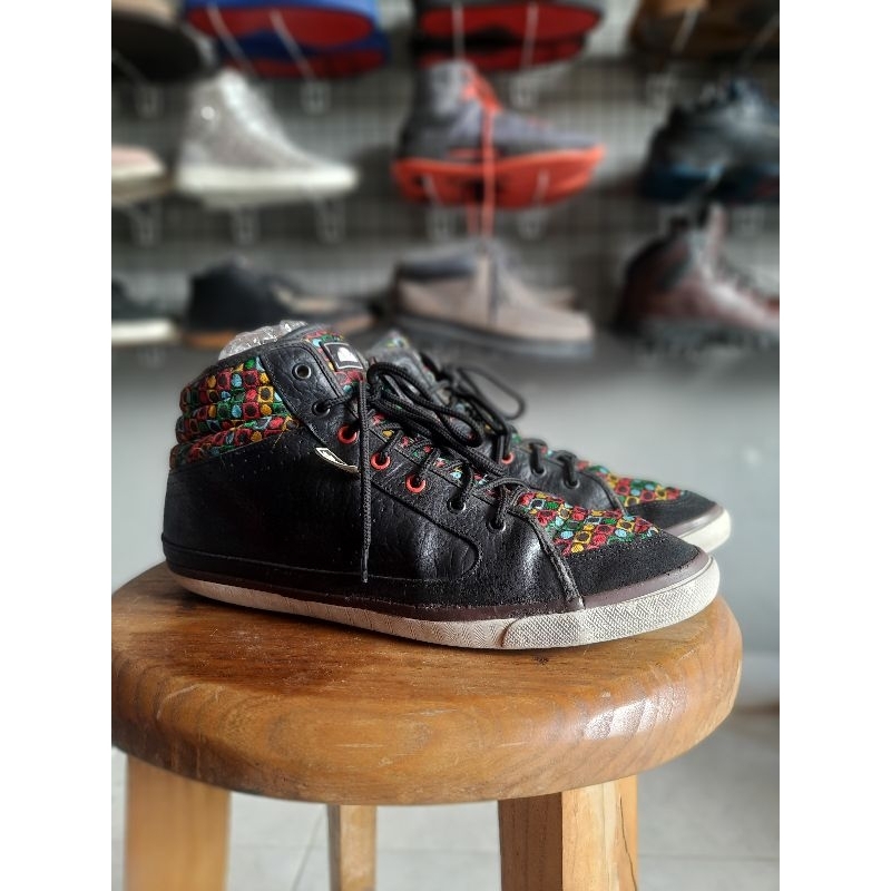 Sepatu ellesse Italia size 45