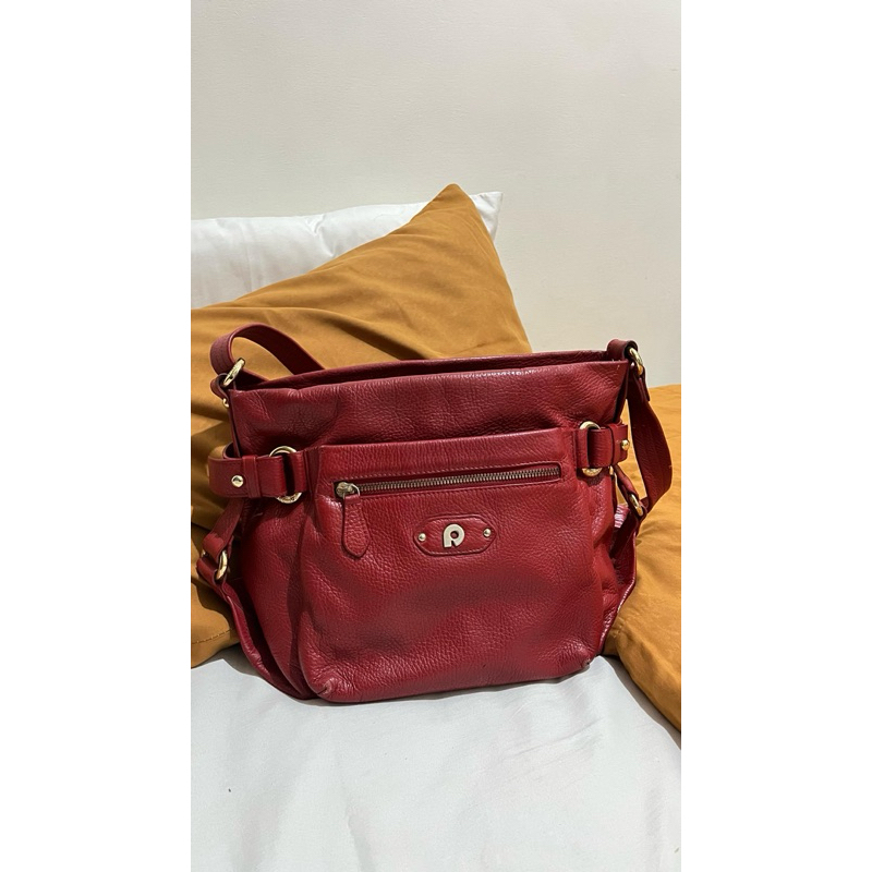 Preloved Papillon Leather Sling Bag/tas pundak Papillon ukuran Besar