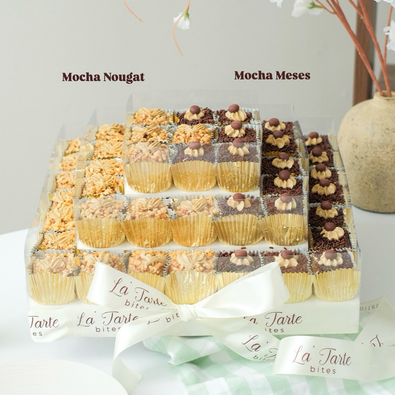 

[PO] Cake Potong Mocha Meses | Kue Potong Mocha Meses | Cake Tower Hampers Lebaran | Kue Potong Tower Hampers Lebaran