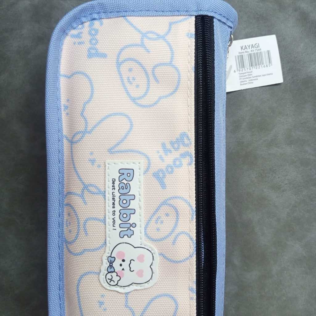

KOTAK PENSIL KAIN KAYAGI KT-7664