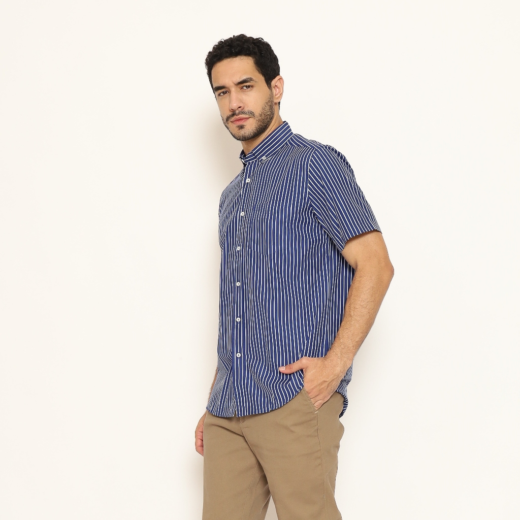 Schoeller Baju Kemeja Pria Lengan Pendek/ Kemeja Motif Garis / Kemeja Kerja Casual/ Slim Fit