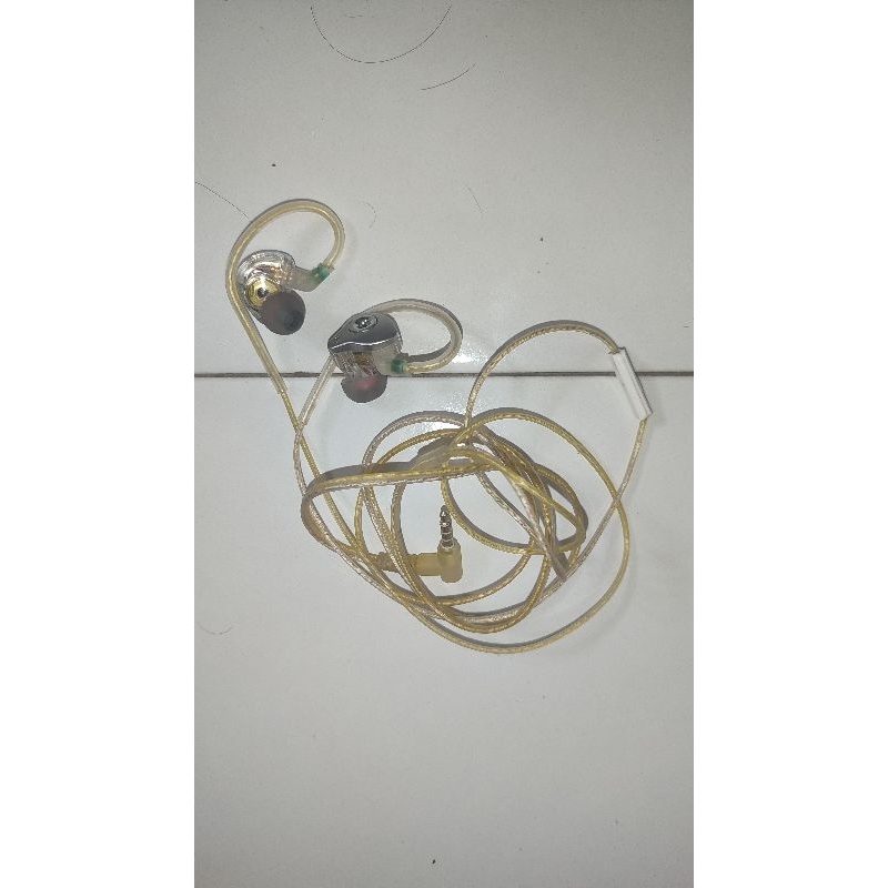 IEM Sgor Venus with MIC