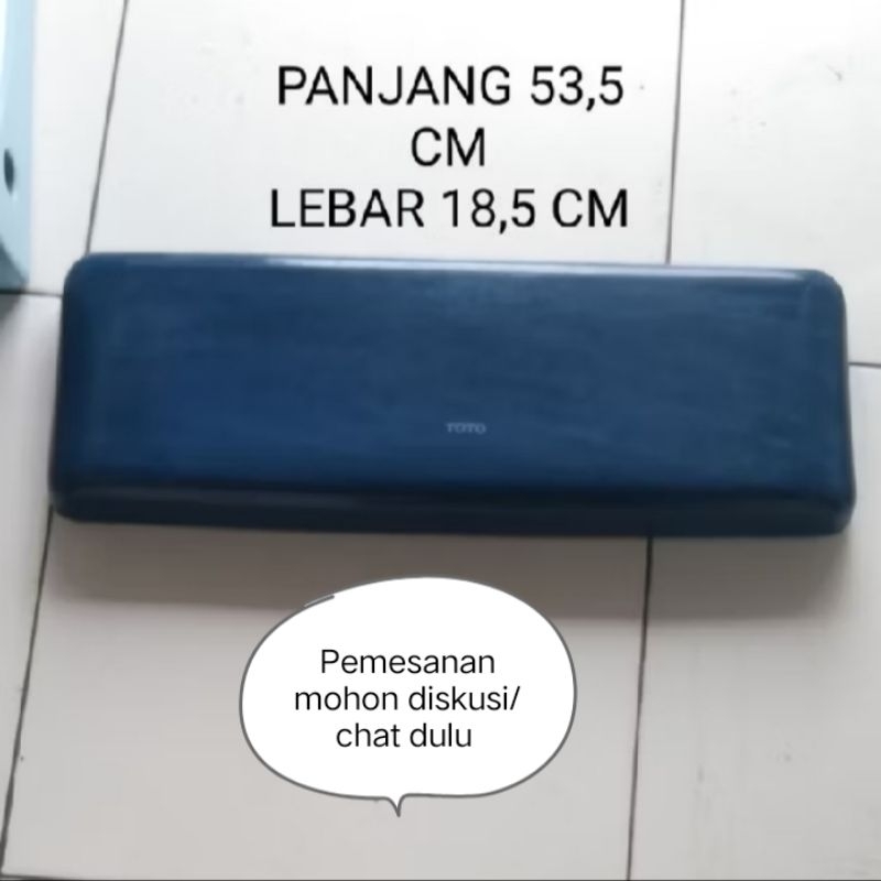 Tutup tangki Closet duduk Toto tipe 406 warna biru kondisi second
