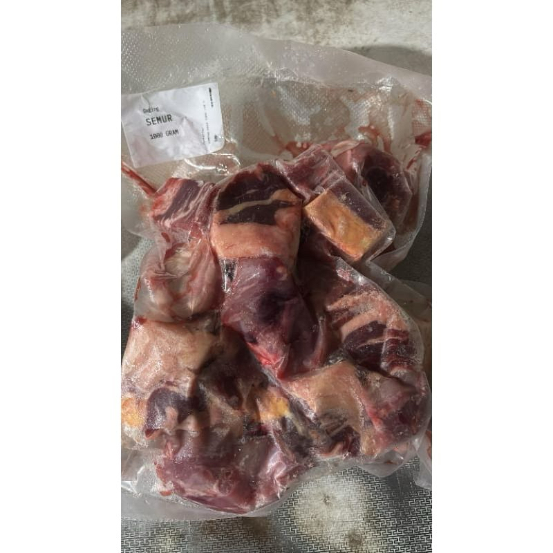 

Daging Semur Potong Dadu 1kg