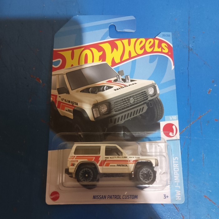 Hotwheels Nissan Patrol Custom
