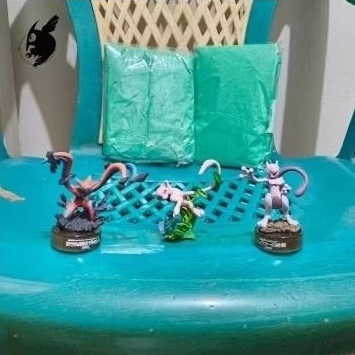 kaiyodo mew mewtwo deoxys pokemon figure
