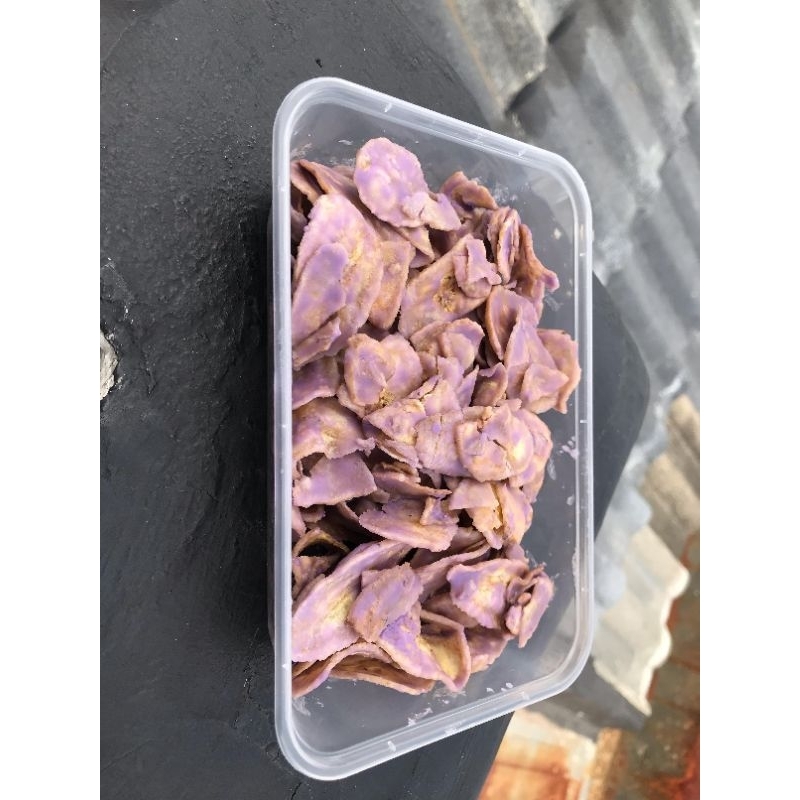 

kripik pisang lumer rasa taro berat berasih 150gram