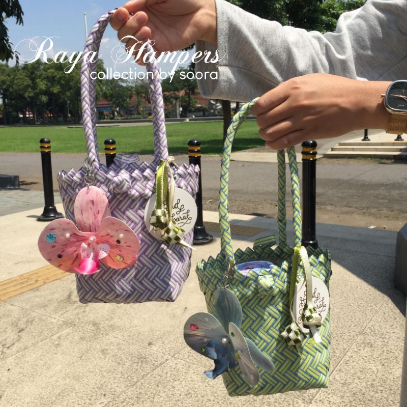 

HAMPERS LEBARAN/PARCEL LEBARAN