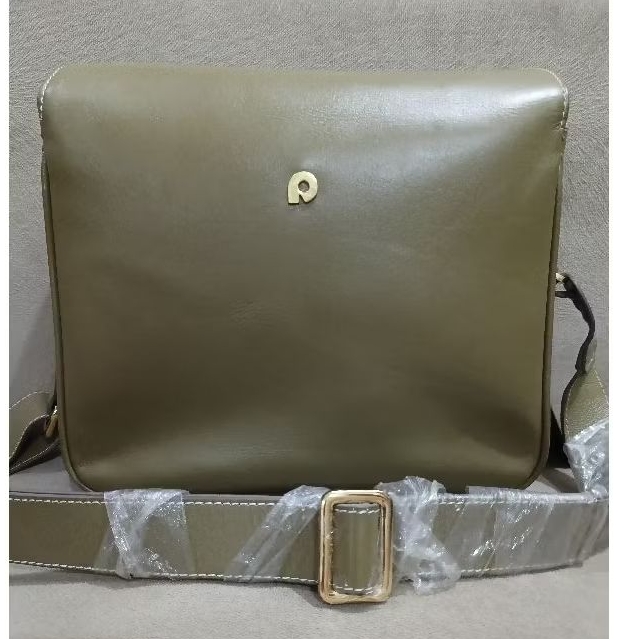 TAS SELEMPANG COWOK PAPILLON NEW BEKAS DISPLAY TOKO WARNA PEMDA