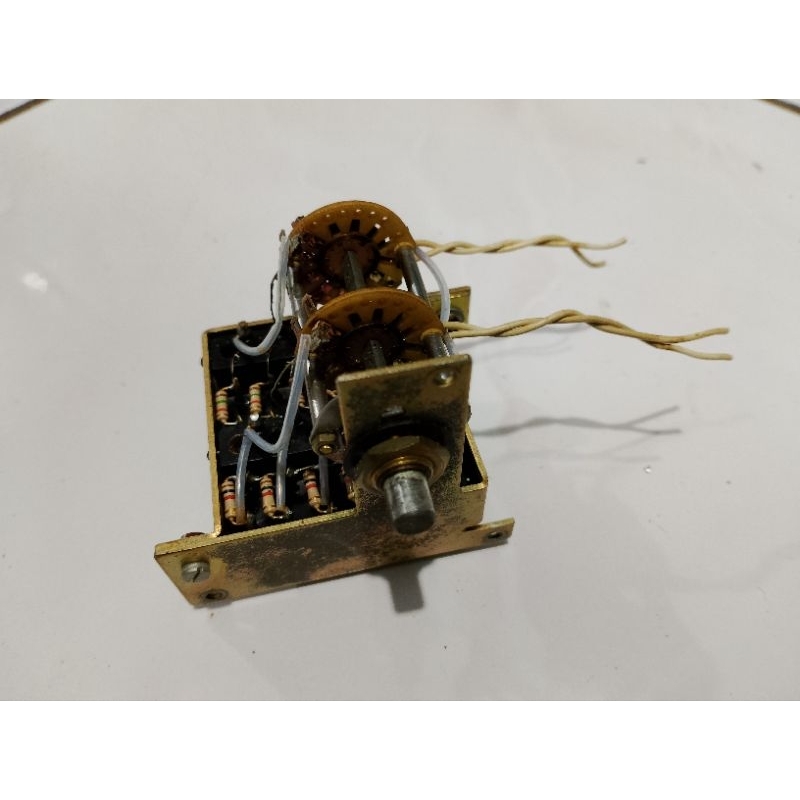 SWITCH CRYSTAL ROTARY RADIO PHILIPS