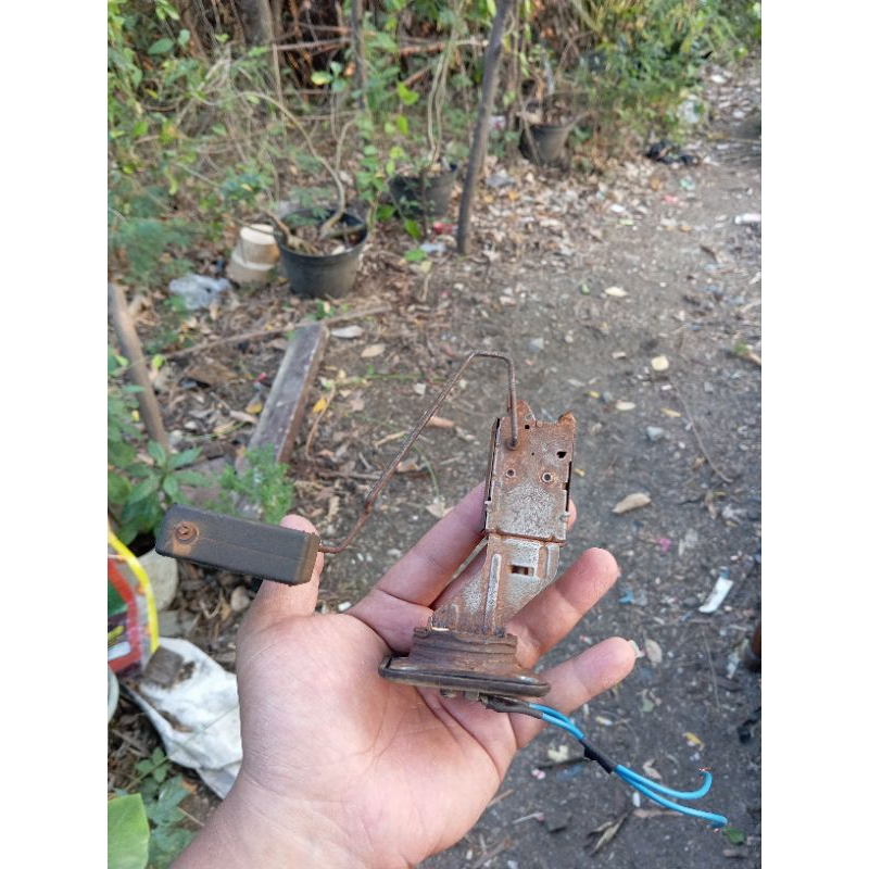 PELAMPUNG TANGKI GL 100 GL 125 ORIGINAL. INDICATOR TANGKI GL 100 GL 125 ORIGINAL