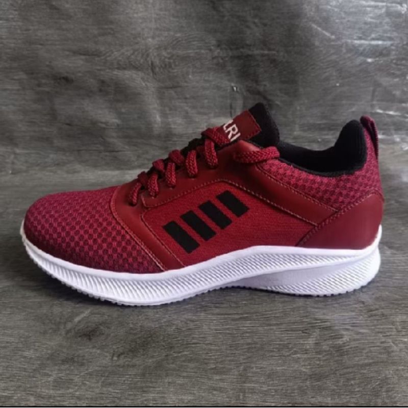 Sepatu Olahraga Polri/Sepatu Duplikat Olahraga Polri