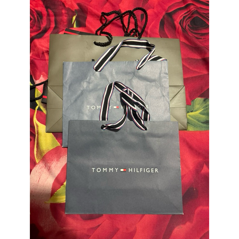 

paperbag tommy hilfiger