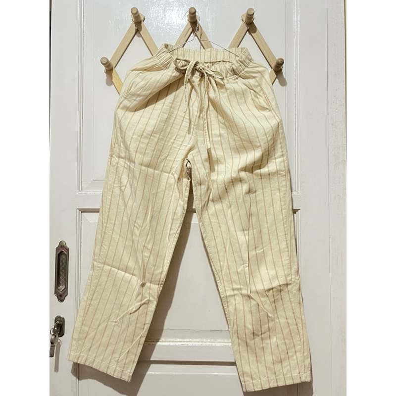 Preloved Uniqlo Stripe Pants