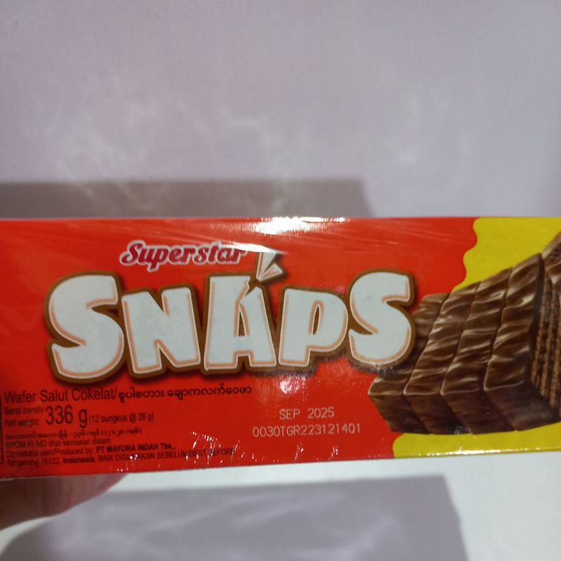 

SUPERSTAR SNAPS (isi 12) WAFER COKELAT