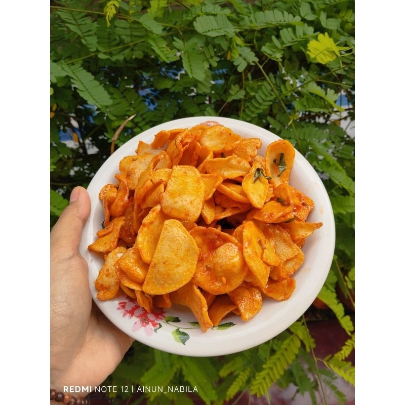 

kripik basreng pedas asam manis