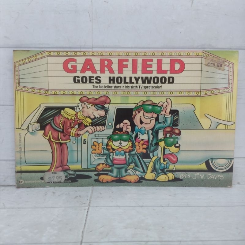 Komik Garfield Goes Hollywood By. Jim Davis