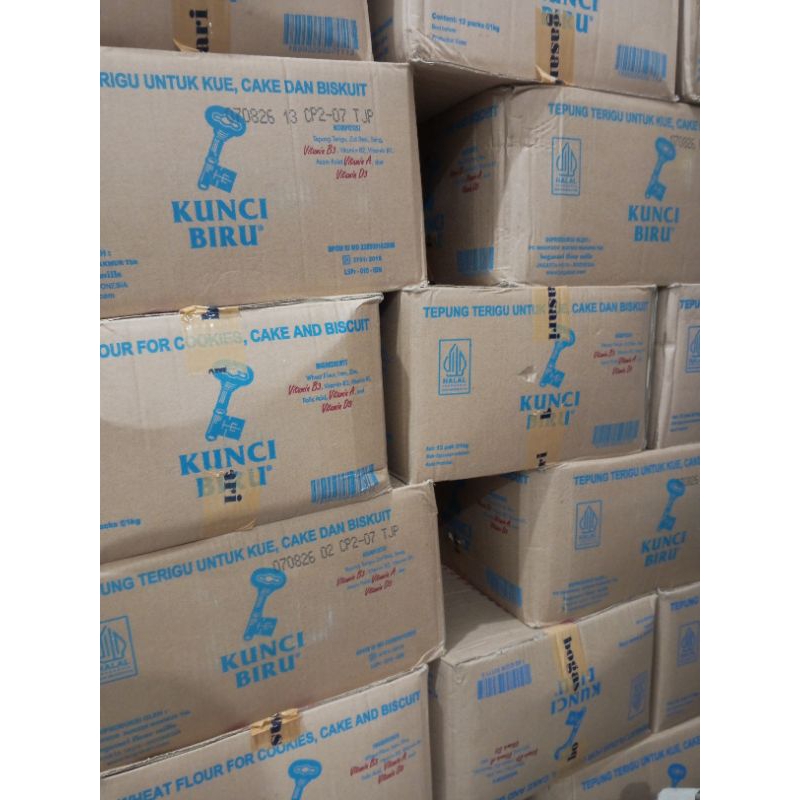 

TERIGU KUNCI BIRU 1DUS ISI 12PACK