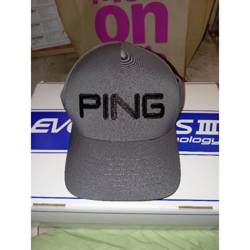 topi Golf PING