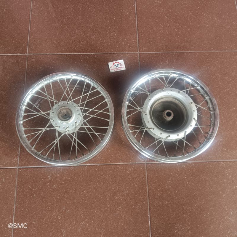 sepasang velg spin t18 veleg tromol pelek jari jari suzuki spin 125 ring 14 depan belakang t18