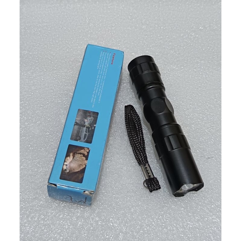 Senter kecil baterai  AA