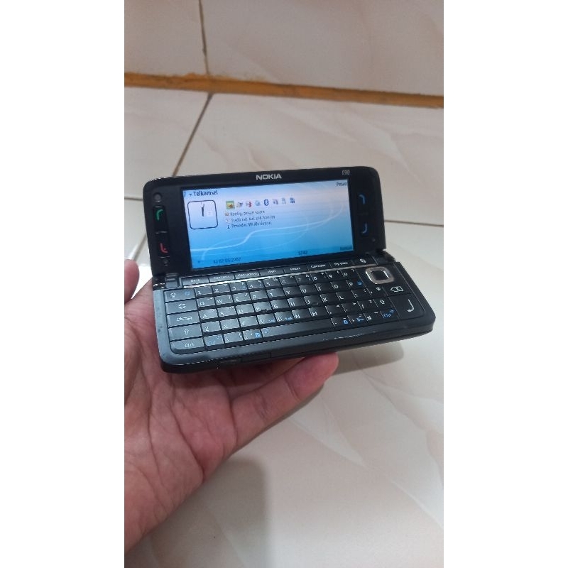 Nokia E90 Communicator Original Hitam mirip Nokis 9210 9110 9000 9500 9300