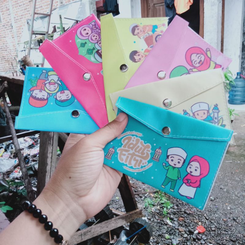 

(dapat 12pcs) amplop lebaran kancing printing ukuran medium
