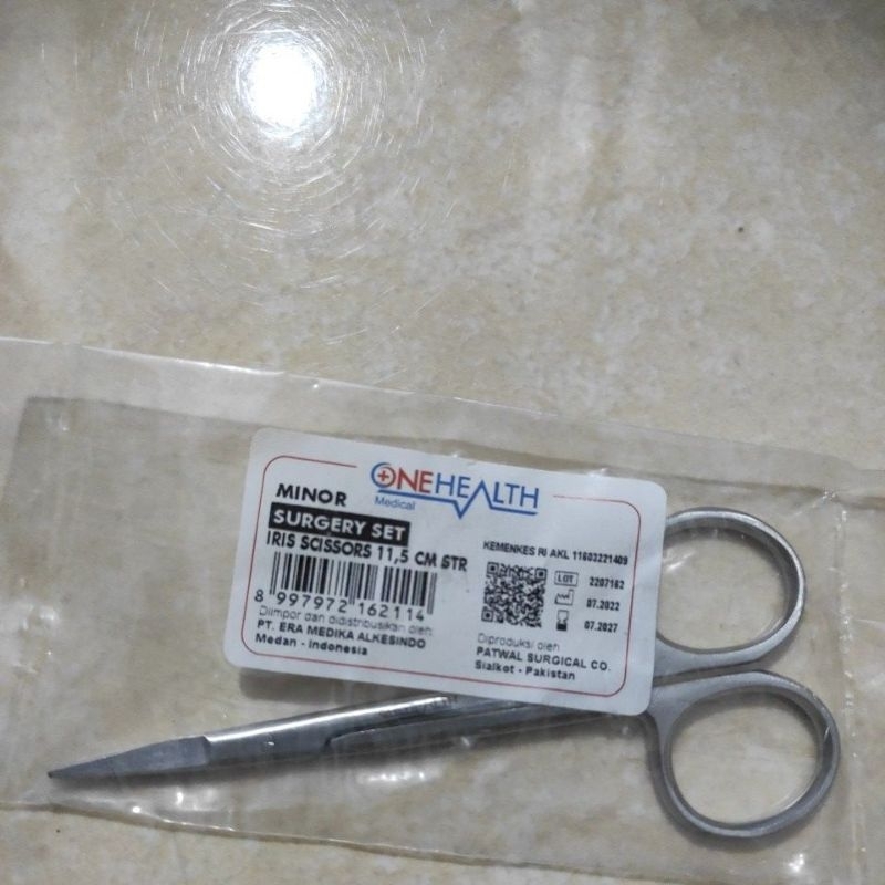 

Gunting tajam- tajam 11,5 cm