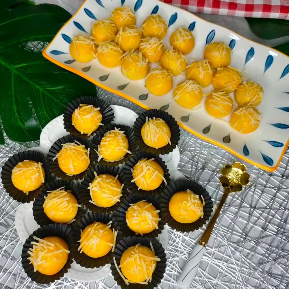 

KUE NASTAR KEJU 250/500 GRAM