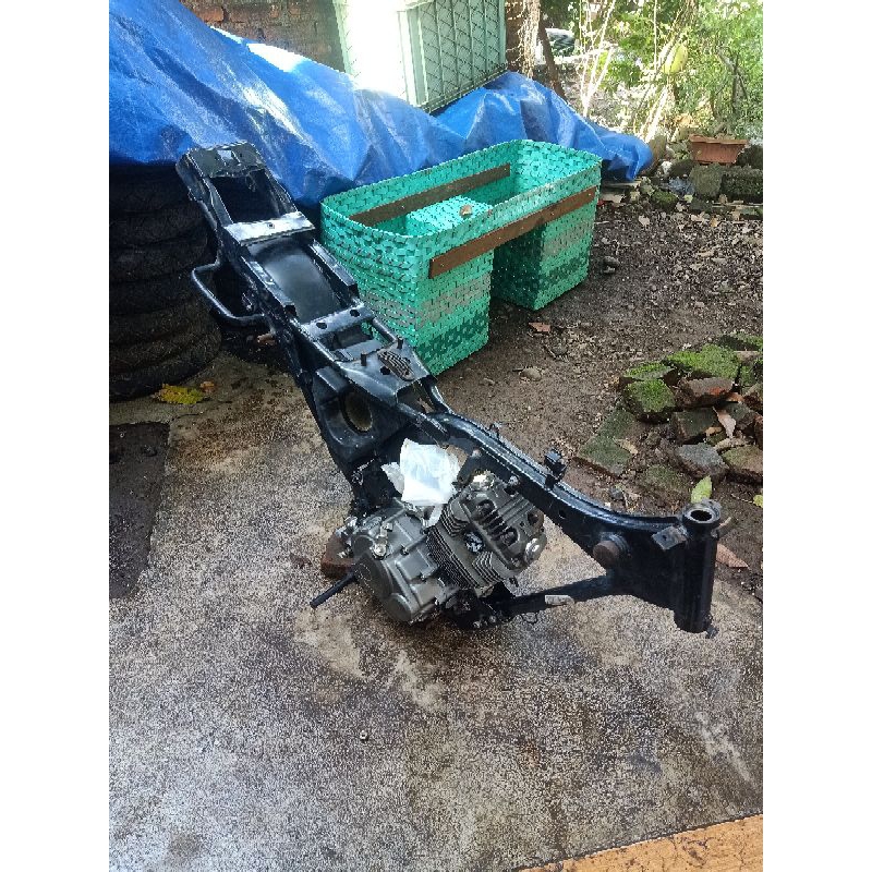 MESIN SET RANGKA TOSSA MEGAPRO HIU