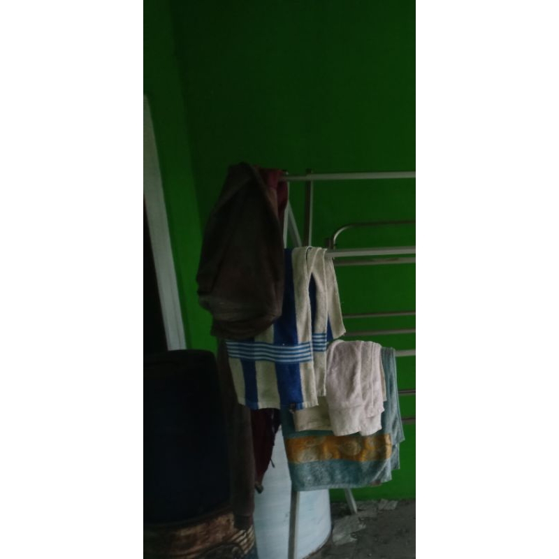 handuk bekas