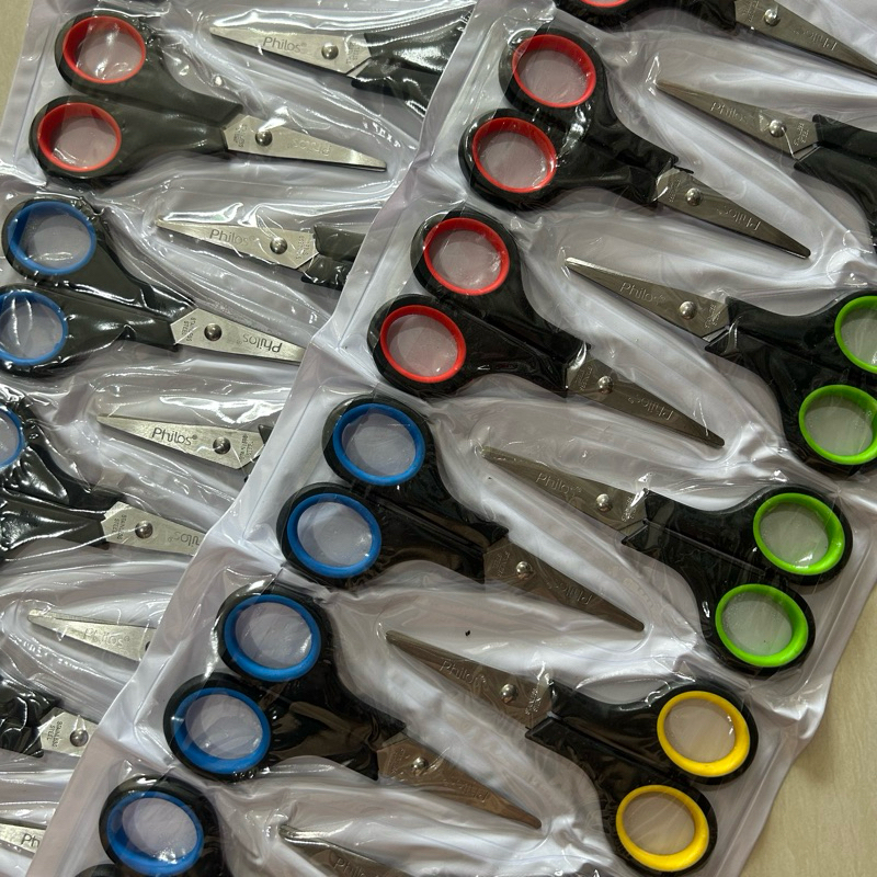 

GUNTING KECIL UKURAN 12CM HARGA HANYA⬇️⬇️⬇️