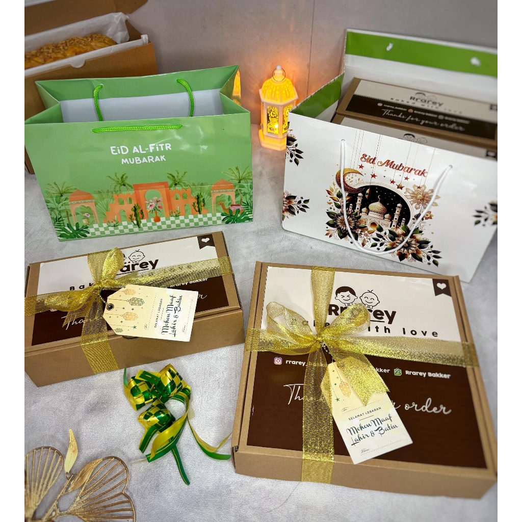 

Paper Bag Tambahan - Hampers