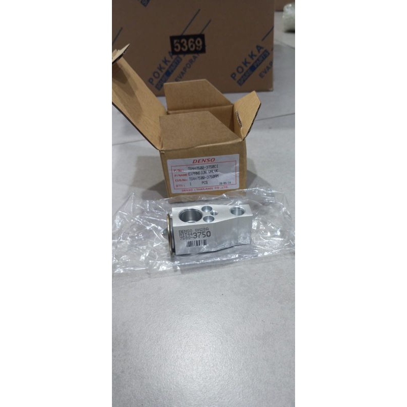 ekpansi AC jazz rs Freed new jazz