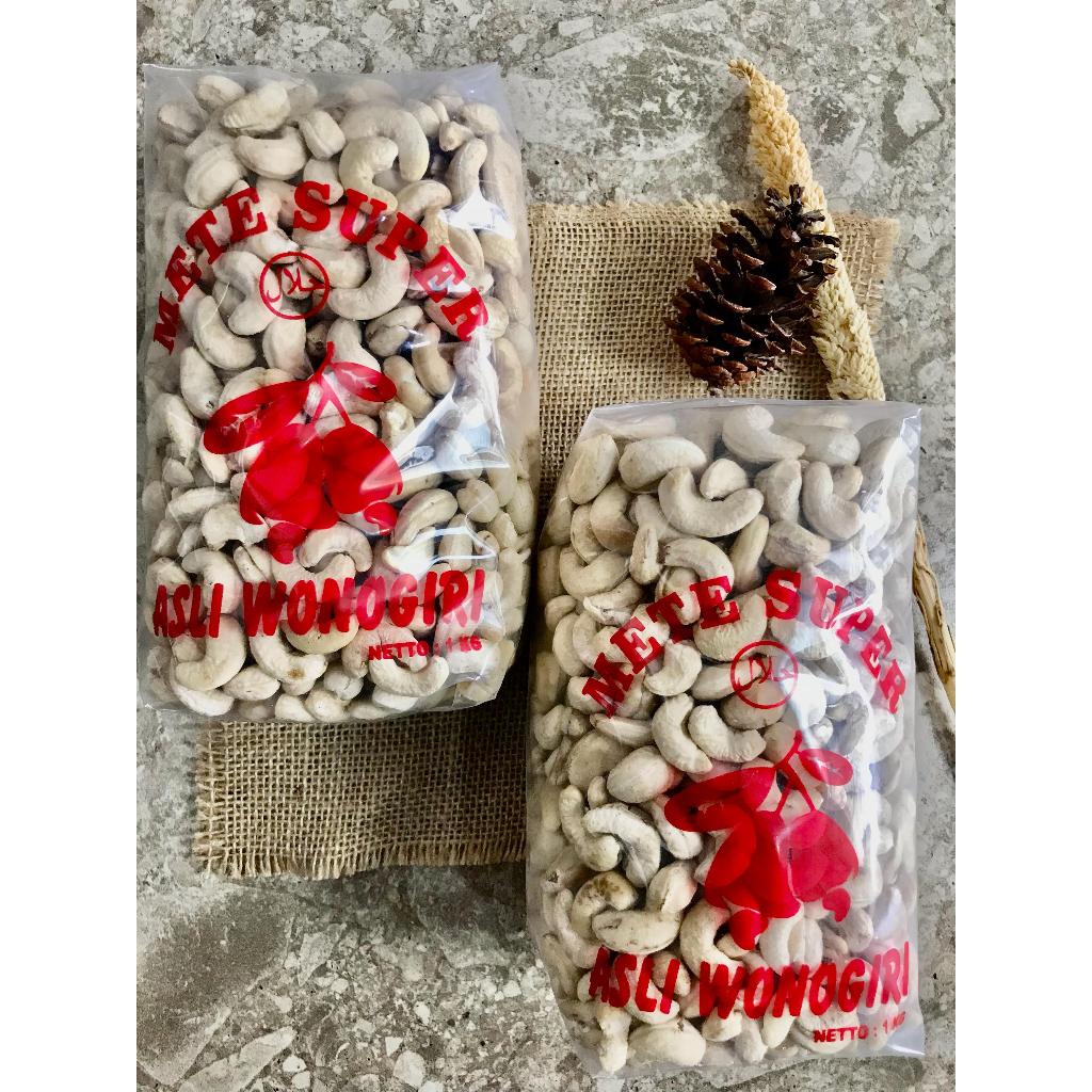 

METE UTUH GRADE A BIJI BESAR / MEDE GRADE SUPER 240 MATANG / METE MATANG / METE MURAH JUMBO