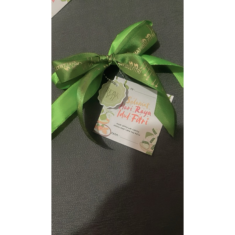 

pita hampers lebaran kumplit dengan kartu ucapan