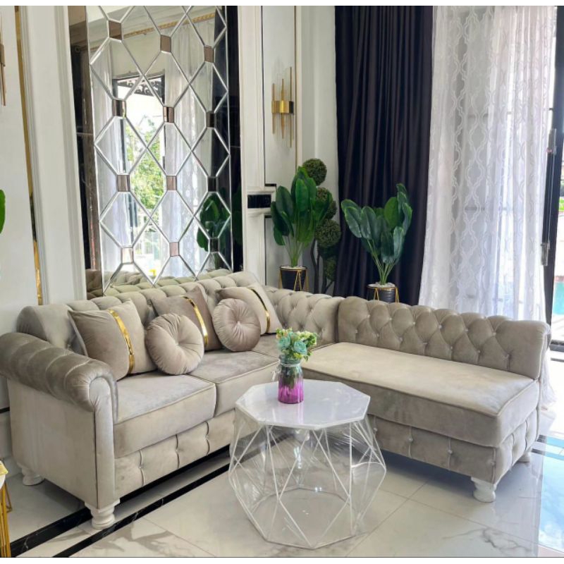 Sofa L kancing bludru premium.
