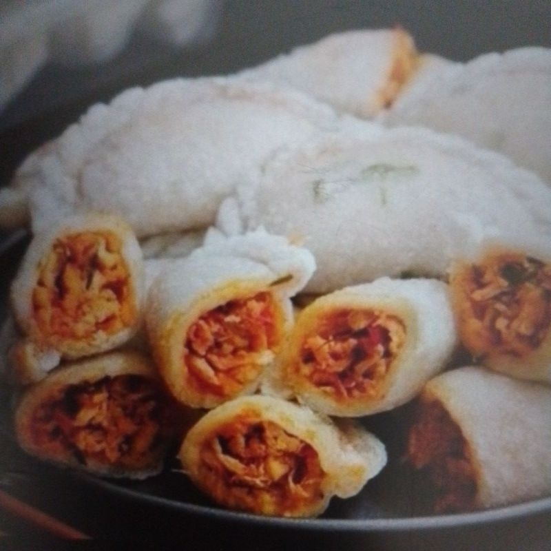 

Cireng Isi Ayam Suwir Pedas