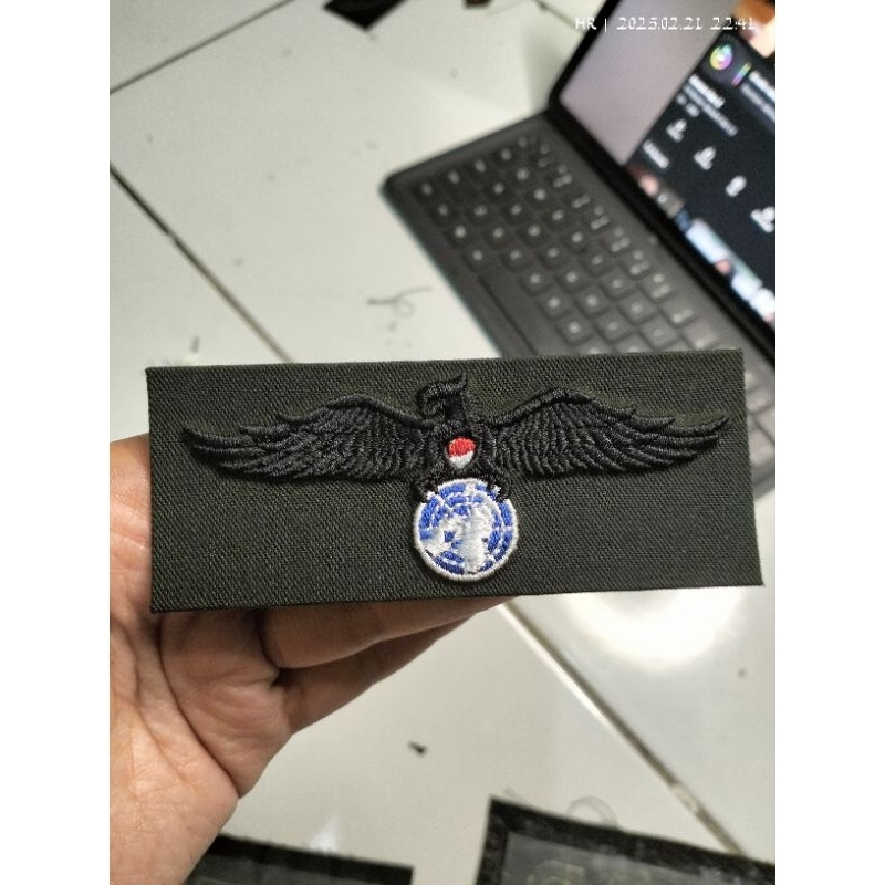 PAPAN NAMA BORDIR MIKA SEMI TIMBUL WARNA TANPA LIST ATRIBUT TNI AD, AL, AU SET LENGKAP