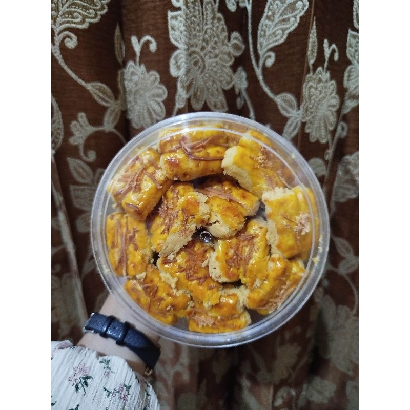 

Kastengle keju HOME MADE size 500gr