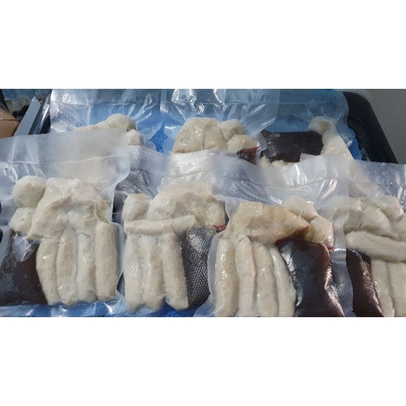

pempek lengkap isi 7