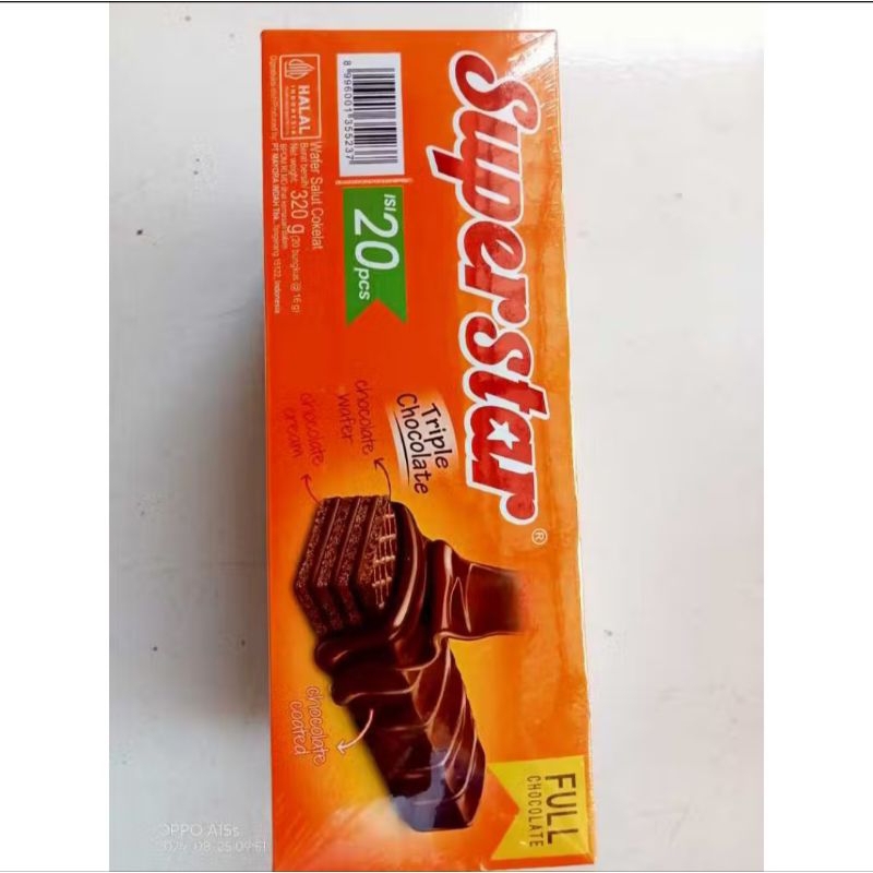 

Wafer Superstar Triple Chocolate