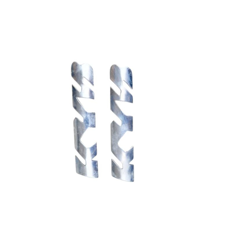 EMBLEM SHOCK DEPAN KYB SILVER LOGO KYB EMBLEM KYB SILVER KANAN KIRI