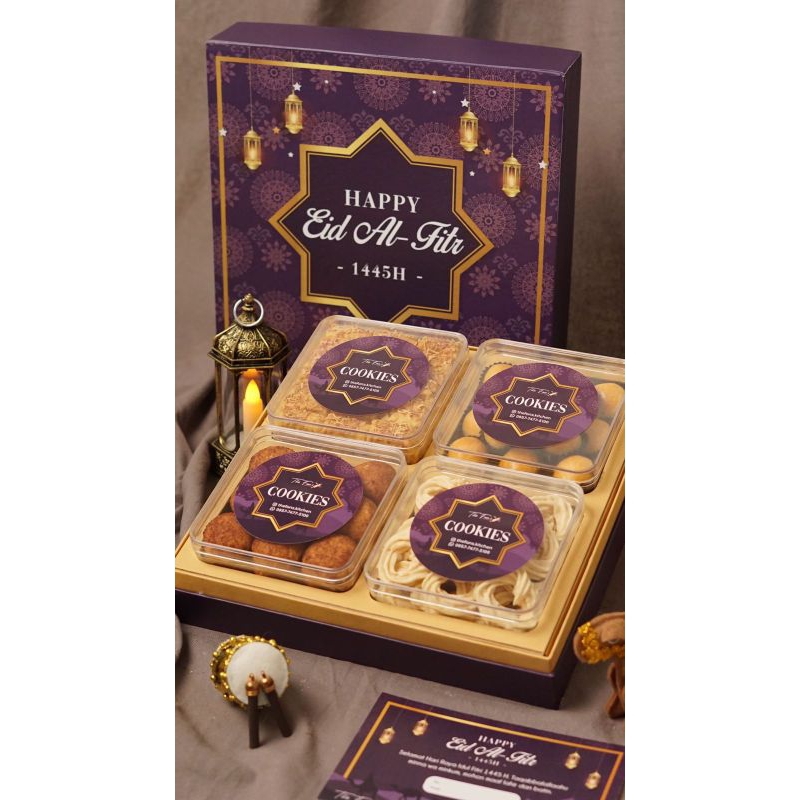 

MUBARAK HAMPERS by The Fan's Kitchen (Wisjman Premium Cookies)