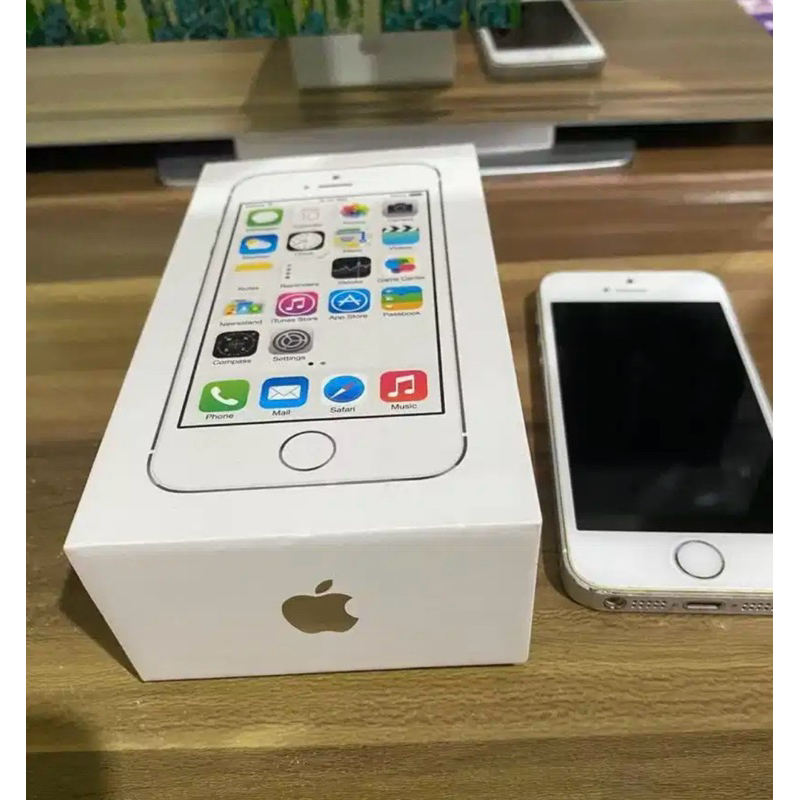 Iphone 5s silver 64g - Bekas dan kondisi mati total