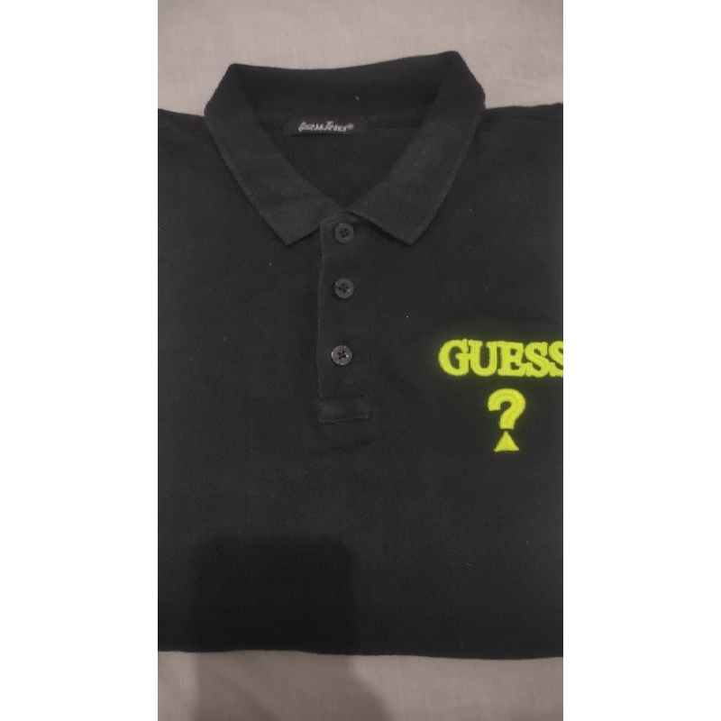 polo gusgus warna hitam