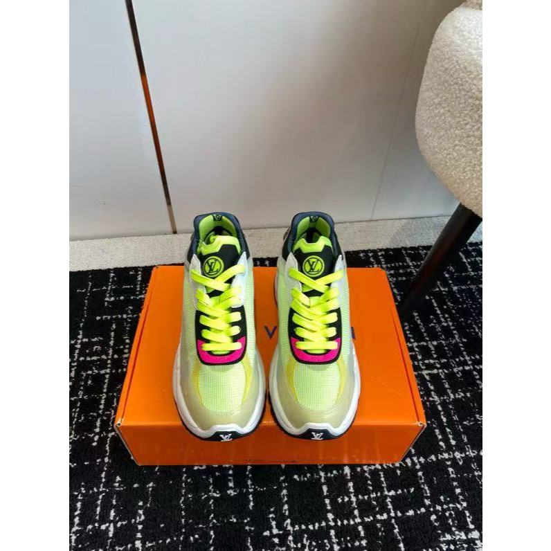 LOUIS VUITTON Kasual sepatu olahraga